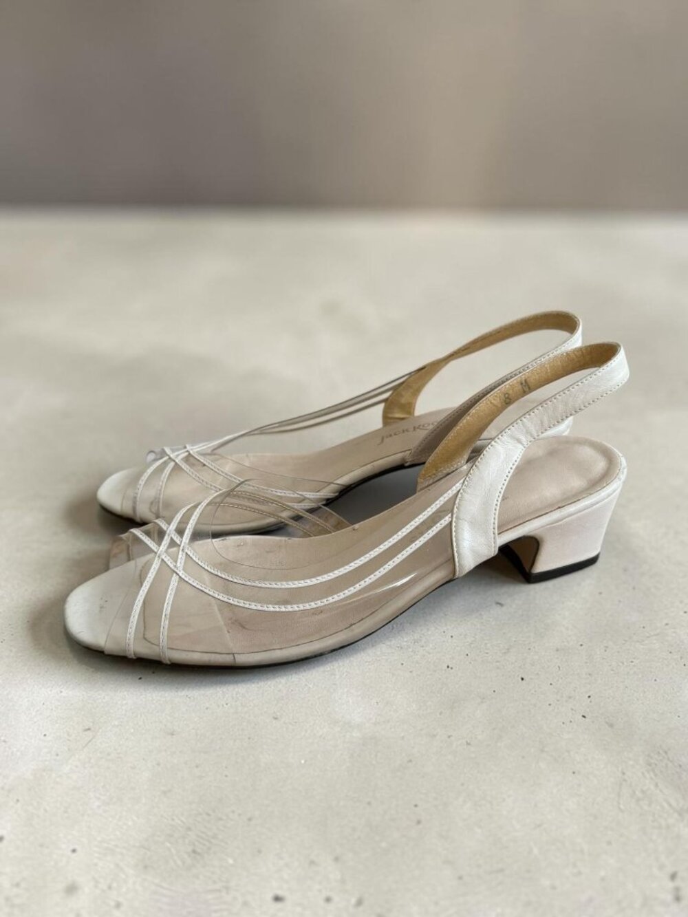 JACK ROGERS Vintage Cream Leather Kitten Slingback Heels Size 8